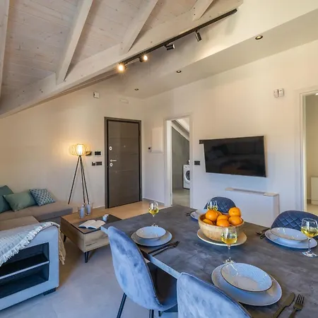 Apartament Maistrali Loft *